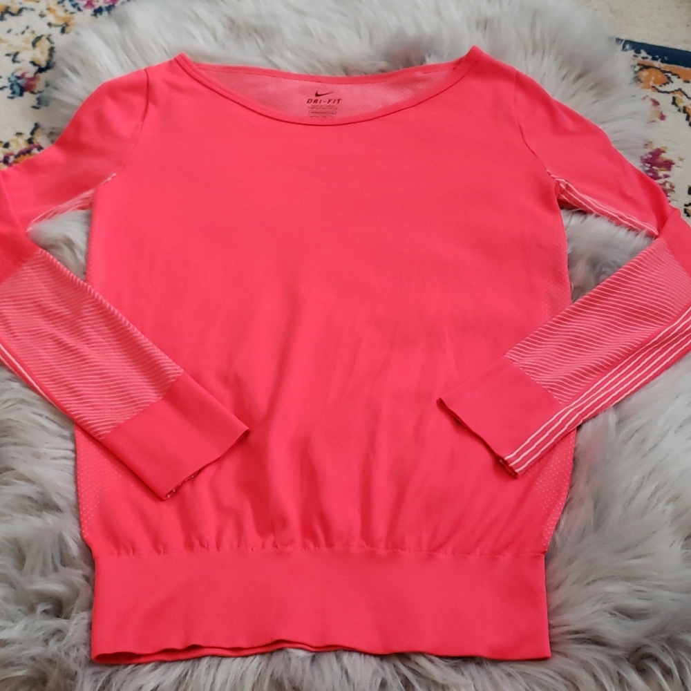 Nike Longsleeve Dri-FIT Mesh Top